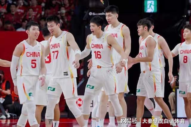 米兰体育-100-93神奇逆转！恭喜中国男篮又赢了，4大功臣出炉 最终战绩如下